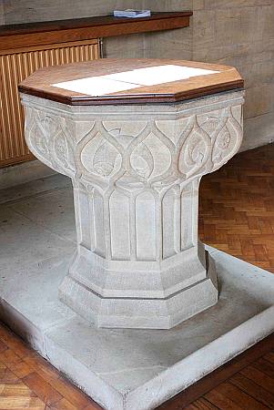 Yelverton - The Font